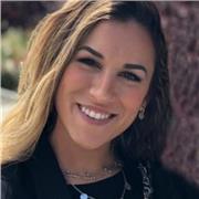 Doy clases de inglés, francés, geografía, historia y lengua y literatura